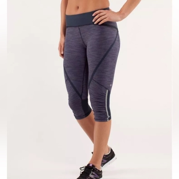 Lululemon Run Pace Capri Leggings 18” - Picture 1 of 9